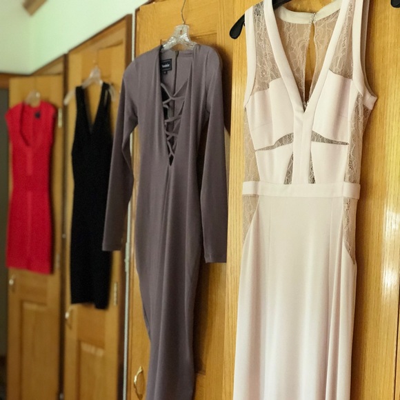 BCBGMAXAZRIA Cristy Sleeveless Lace-Insert Gown - Picture 6 of 9